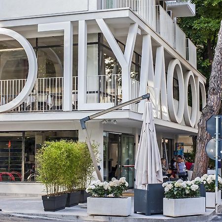Hotel Hollywood ريتشوني المظهر الخارجي الصورة